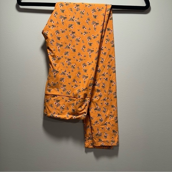 Set of 2 NEW LulaRoe OS Soft Leggings One Size 2-10 Small-Large Orange Pink - Picture 11 of 16